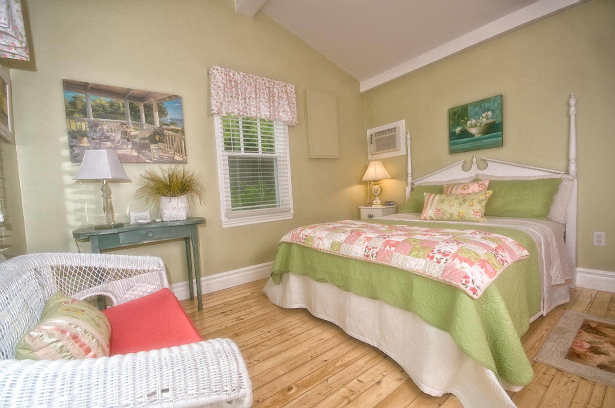 Telegraph House Motel Baddeck Inlet Buitenkant foto