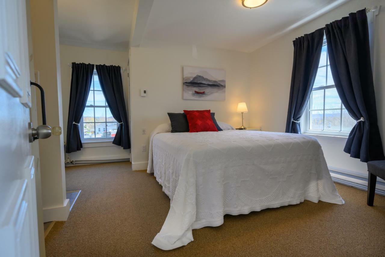 Telegraph House Motel Baddeck Inlet Buitenkant foto